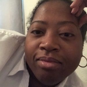 Meet your Posher, Freda